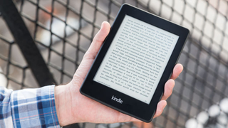 Illustration for article titled Deals: Rechargeable Work Light, Huge External Power, The Best eReader